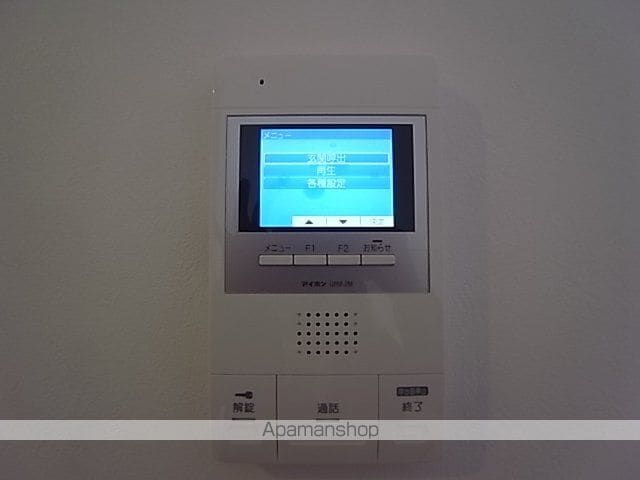 名古屋市港区 3階建 築9年の内装写真
