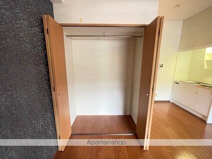 滋賀県大津市桜野町１丁目[1R/26.47m2]の収納