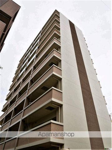 マンションはりげん鳳の外観写真