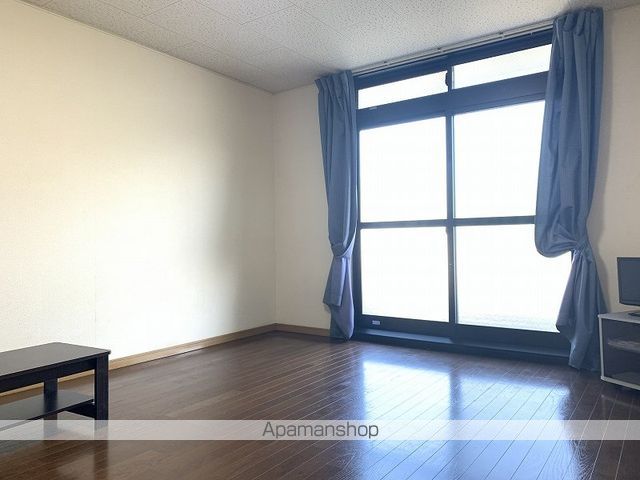レオパレスリバーサイドの内装写真