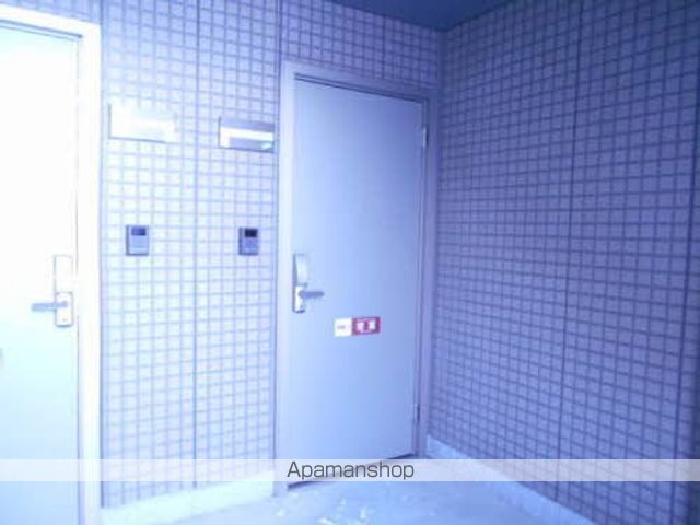 グランソレイユCの玄関写真
