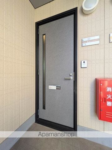 アンソレイエ21 A棟の玄関写真