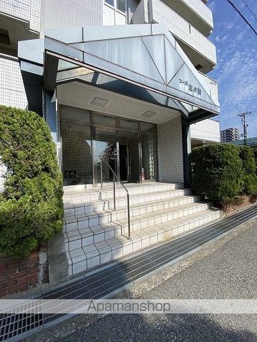 コーポ堂の前の玄関写真