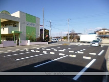 カーサ　グランデ[3LDK/69.2m2]の周辺1