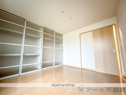 ハーミテージ　Ｂ棟[2LDK/61.6m2]の内装3