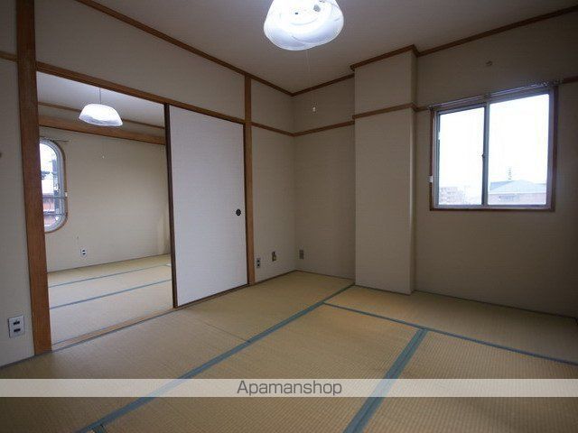 たかみビル事務所の内装写真