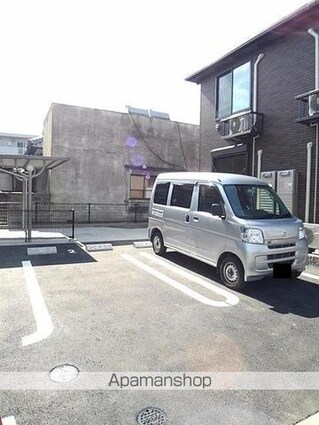 レムリア[1R/32.43m2]の駐車場1