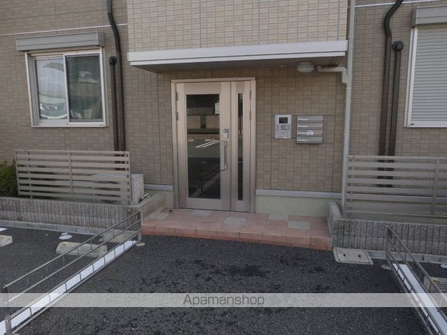 エスポワールKIVの玄関写真