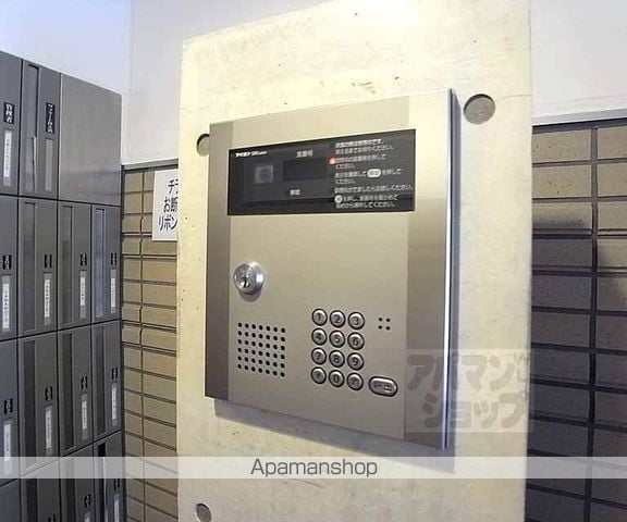 ヴィラート押小路の玄関写真