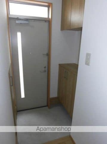 一関市 2階建 築9年の内装写真