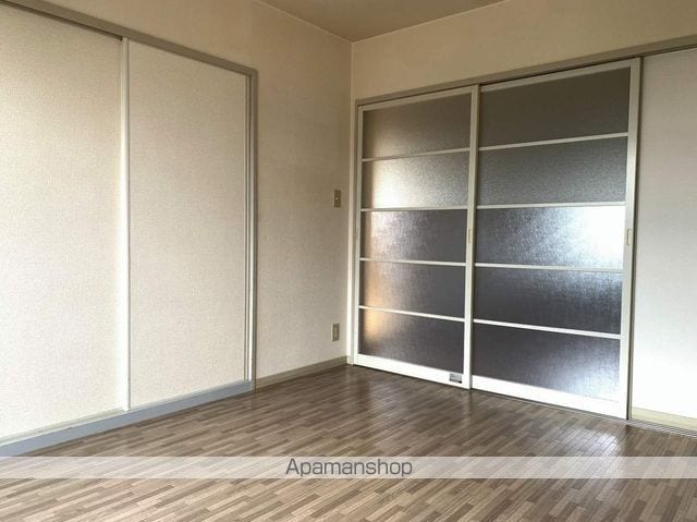 ロザージュ8 T棟の内装写真