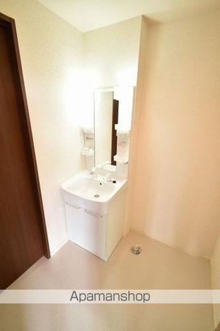 厚木市 2階建 築15年の内装写真