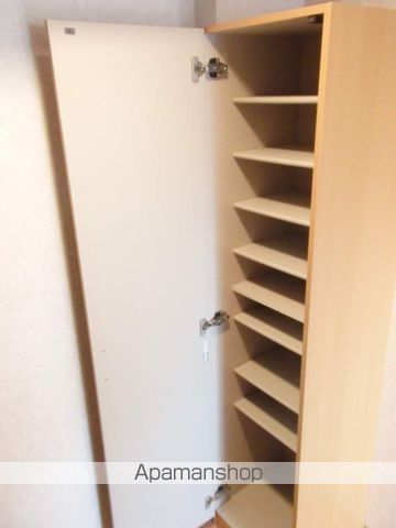 リベルティ大通の内装写真