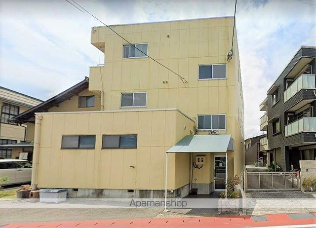 ハイツ2丁目2番地の外観写真
