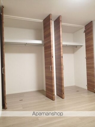 シャーメゾンガーデンズ紀三井寺[2LDK/62.26m2]の収納