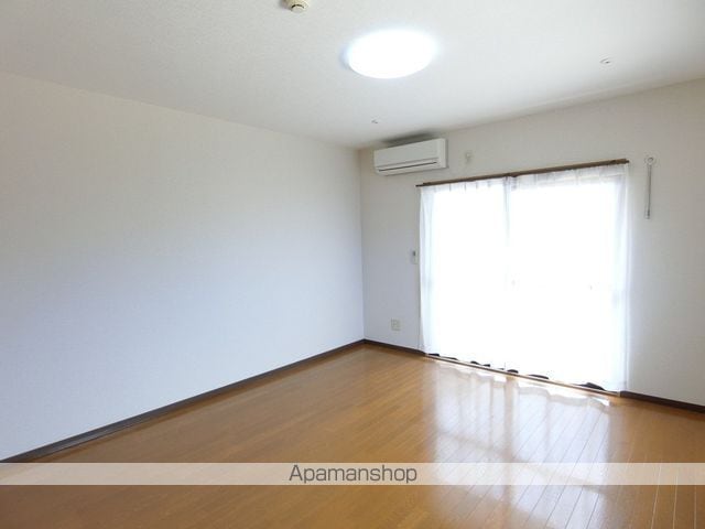 メゾンカネブンの内装写真