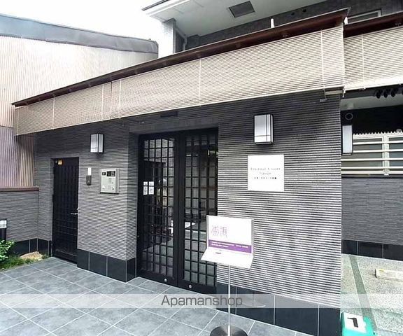 エターナルコート三条の外観写真