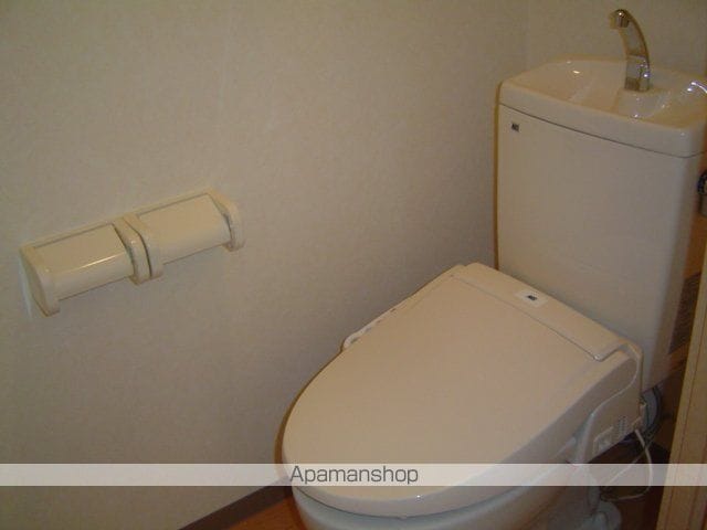 クレストールの内装写真