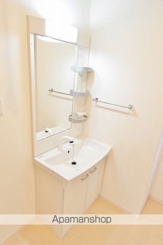 鳴門線 教会前駅 徒歩58分 2階建 築12年の内装写真