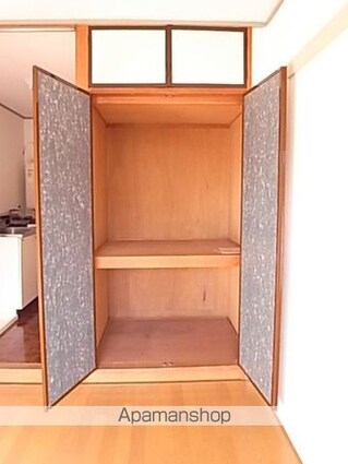 グリーンハイツ滝瀬Ａ[1R/20m2]の収納