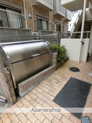 パラッツォ・シンパティコ[1R/16.72m2]のエントランス1