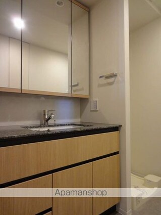 東京都港区芝浦４丁目[1LDK/40.27m2]の洗面所