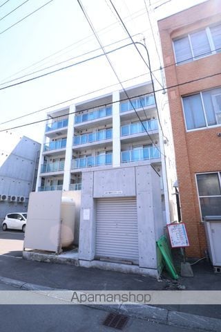 札幌市軌道線 西線６条駅 徒歩2分 5階建 築12年の外観写真