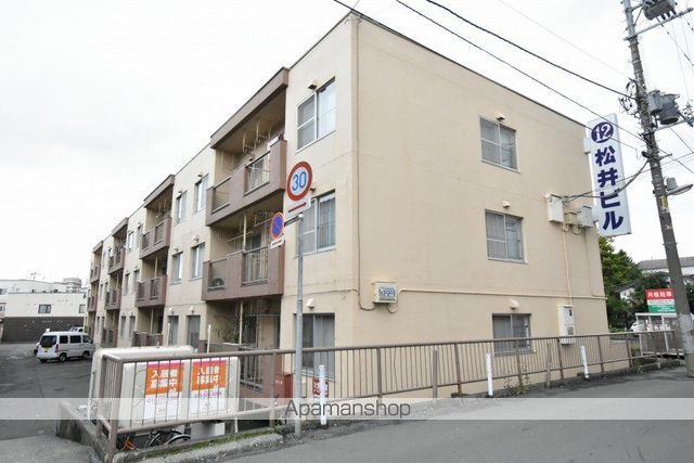 第12松井ビルの外観写真