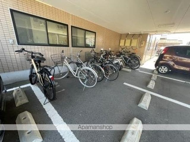 エクセル鐙西の外観写真