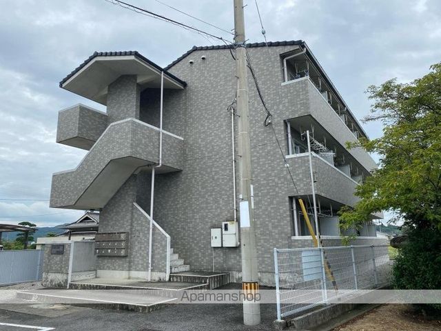 ボレバードマンションIIの外観写真
