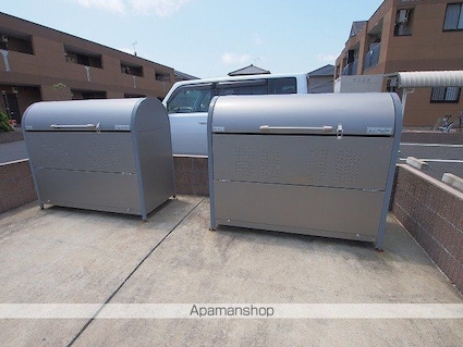 アシューレＢ[1LDK/36m2]の共用部1