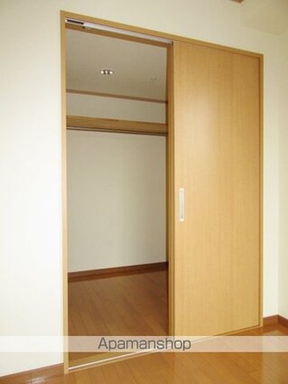 長野県長野市大字中御所岡田町[2LDK/68.11m2]の収納