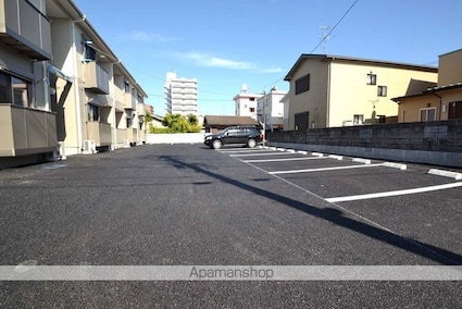 八代ガーデンハイツＢ[1K/29.95m2]の駐車場2