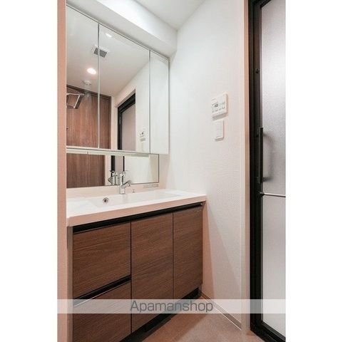 コンフォリア・リヴ永福町の内装写真