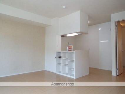 広島県福山市手城町４丁目[2LDK/58m2]のリビング・居間