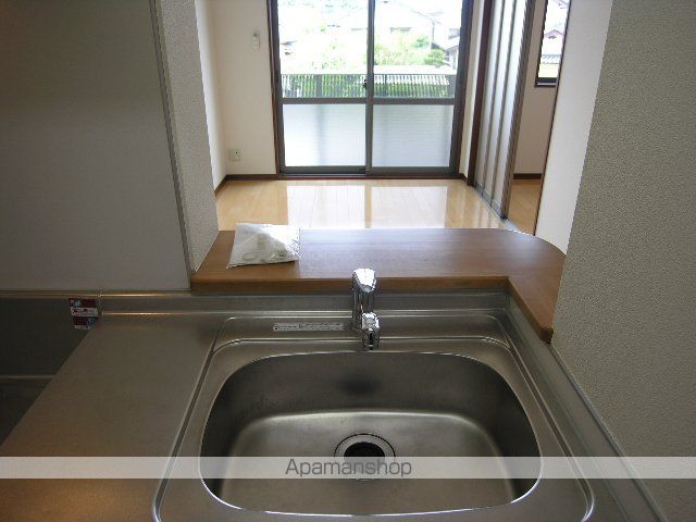 カーサヴェルージュの内装写真