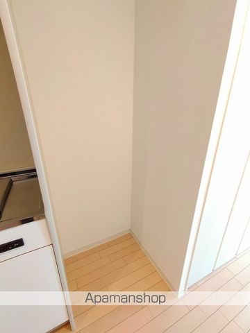 GRAND CASA RYOKUCHI−KOENの内装写真