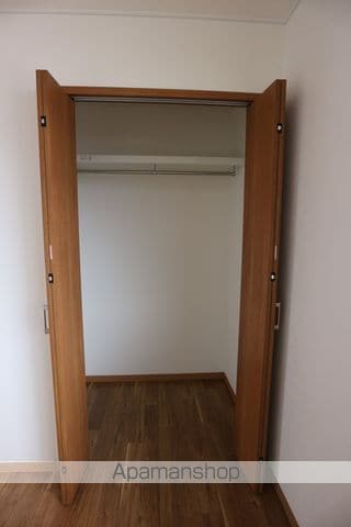メゾン華城 A棟の内装写真