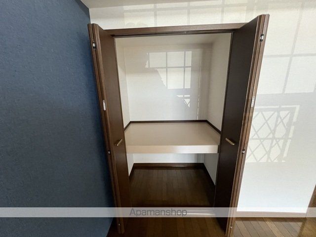 アヴァンセ富沢南伍番館の内装写真