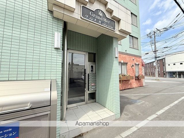グランメールCASAVERDEの玄関写真