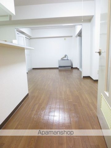 ルナハイツ南8条の内装写真