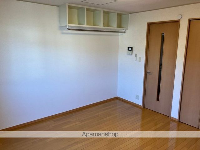 アルテナードMの内装写真