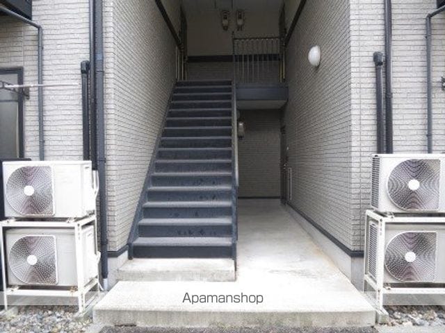 ノーブルカノンの玄関写真