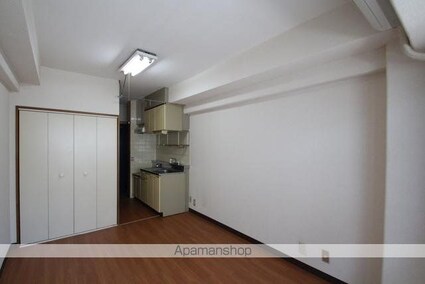 メゾン行徳駅前[1R/17.39m2]のリビング・居間1