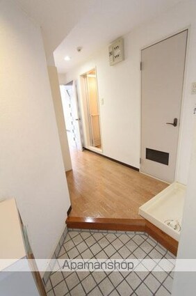 ファーイーストⅡビル[1K/26.38m2]の玄関