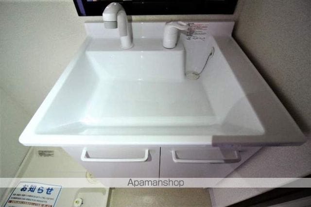 AXIS今の内装写真
