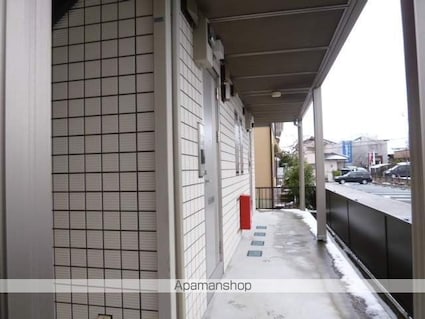 ジュネス後三条[2LDK/74.06m2]のエントランス