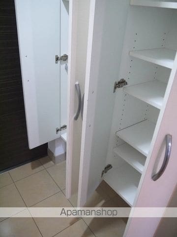 甲子園三番町ハイツの内装写真