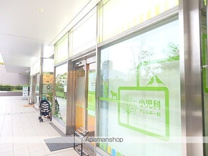 ザ・パークハビオ新宿[1R/25.01m2]の周辺3