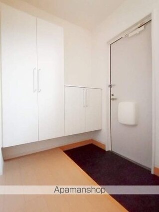 グリーンコーポ板谷　Ｄ棟[3LDK/79.07m2]の玄関